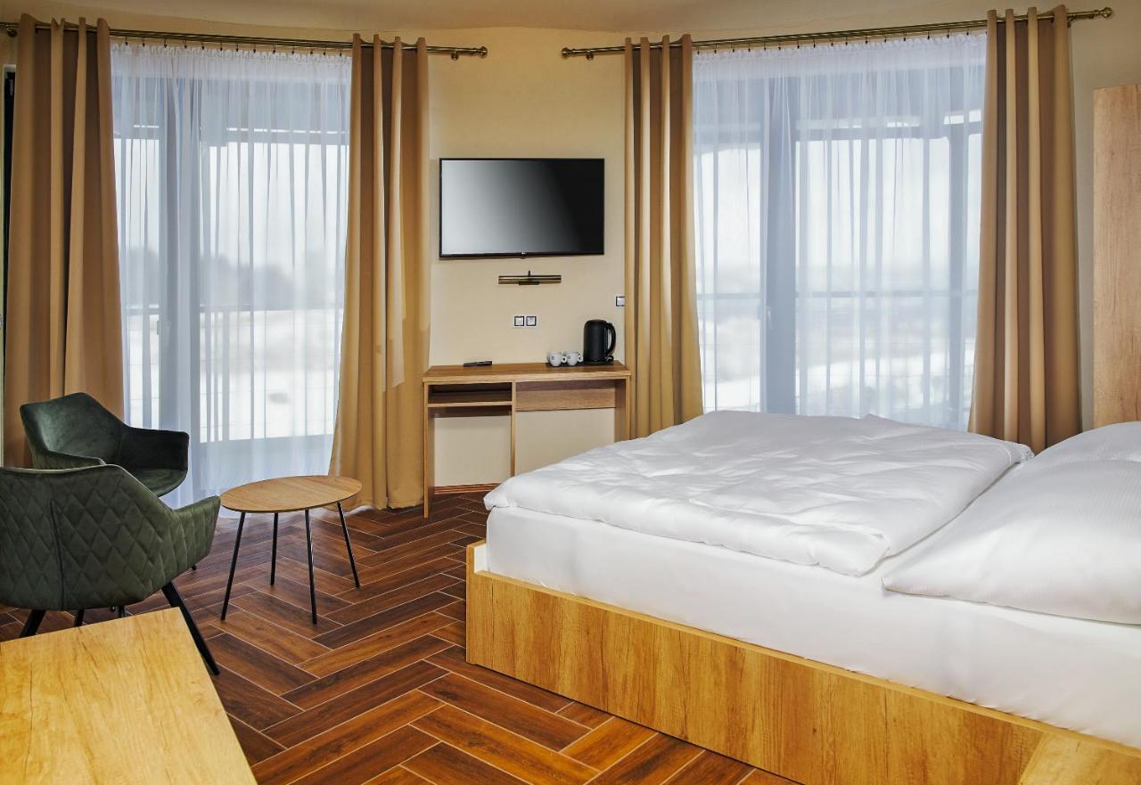 Hotel Dymnik Rumburk Extérieur photo