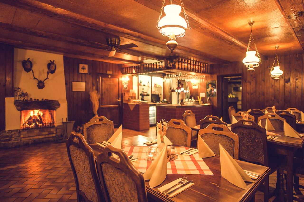 Hotel Dymnik Rumburk Extérieur photo